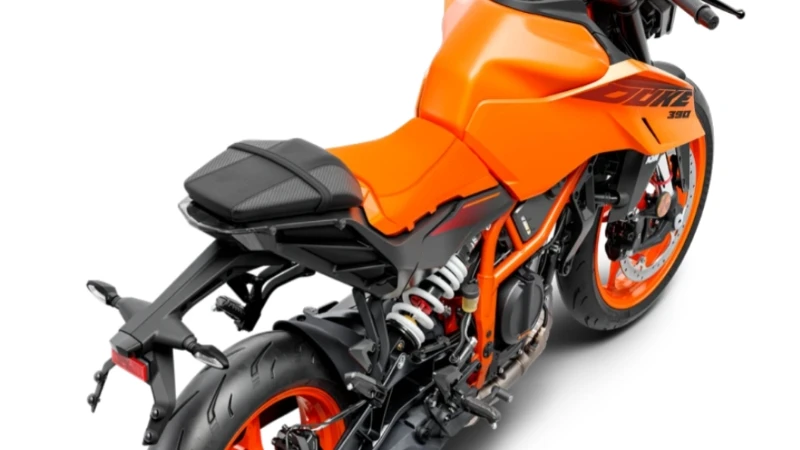 KTM 390 Duke (2)